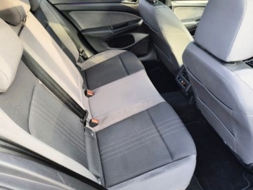 Volkswagen Golf VIII Alltrack 2.0 TDI 200KM 2022 Volkswagen Golf Alltr. 4Mot. ASO 2.0TSI 200KM bezwypadkowy pakiety panoram, zdjęcie 17