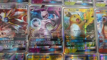 50 карточек POKEMON GX
