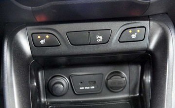 Hyundai ix35 SUV Facelifting 1.7 CRDi 115KM 2015 Hyundai ix35 NAVI Klimatronik idealny stan Podgrzewane fotele Panorama 1.7, zdjęcie 31