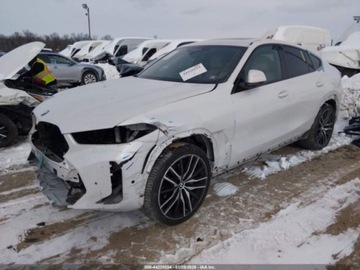 BMW X6 G06 2024 BMW X6 xDrive40i 2024 3.0 Benzyna 375KM, zdjęcie 1