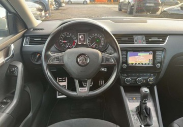 Skoda Octavia III Scout 2.0 TDI 184KM 2015 Skoda Octavia Skoda Octavia III Scout 2.0 TDI DSG 4x4 2.0 Diesel 184KM, zdjęcie 17