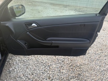 Mercedes CLC 1.8 (180 Kompressor) 143KM 2009 MERCEDES CLC COUPE Doinwestowany Nowy Rozrzad Nowe Tarcze i Klocki, zdjęcie 37