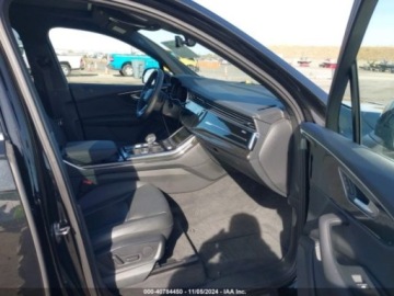 Audi Q7 II 2023 Audi Q7 Premium 45, 2023r., 4x4, 2.0L 2.0 Benzyna 261KM, zdjęcie 8