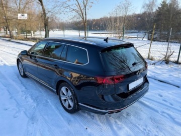 Volkswagen Passat B8 Alltrack Facelifting 2.0 TDI SCR 200KM 2020 Volkswagen Passat 2.0 TDI 200KM, rline, fvat23, dsg, virtual cocpit, leasi, zdjęcie 17