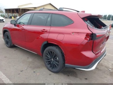 Toyota Highlander III 2025 Toyota Highlander XSE 2025 2.4 Benzyna 265KM, zdjęcie 3