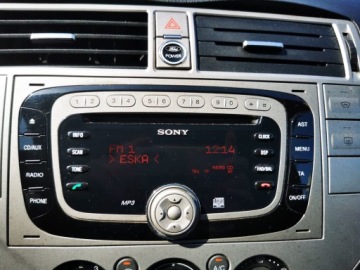 Ford Kuga II SUV 2.0 Duratorq TDCi 140KM 2012 FORD KUGA I 2.0 Duratorq TDCi 140KM, Manual,2 x Klucz, Hak, zdjęcie 17