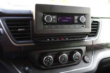 Renault Trafic III Combi 2.0 dCi  150KM 2024 Renault Trafic Bezwypadek SalonPL 9os Full LED Czuj. park. Tempomat, zdjęcie 23