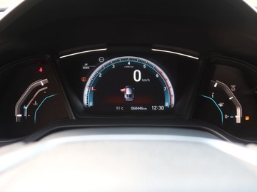 Honda Civic X 2018 Honda Civic 1.0 VTEC Turbo, Salon Polska, zdjęcie 10