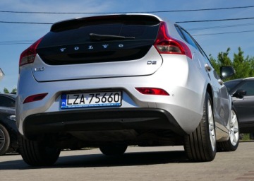 Volvo 2015 Volvo V40 115 koni Aut Ideał Spalanie 4l ON Ambiente 17” DVD parktroniki, zdjęcie 32