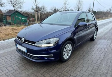 Volkswagen Golf VII Hatchback 3d Facelifting 1.6 TDI-CR DPF BMT 115KM 2018 Volkswagen Golf Volkswagen Golf 1.6 TDI SCR DSG Comfortline 1.6 Diesel