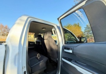 Toyota Tundra II 2014 Toyota Tundra Toyota Tundra 5.7 4x4 Double Cab SR5 5.7 Benzyna 381KM, zdjęcie 28