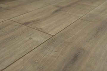 Напольные панели Дуб Гудзон 900436 AC5 2,18м2