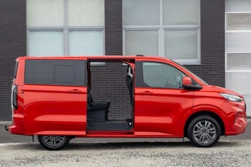 Ford Tourneo Custom II 2024 Ford Tourneo Custom Titanium X L1H1 Automat 2024r., zdjęcie 3