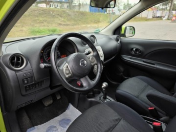 Nissan Micra IV Hatchback 5d 1.2 80KM 2012 Nissan Micra 1.2 Benzyna Automat Klimatyzacja 5-Drzwi 1.2 Benzyna 80KM, zdjęcie 21
