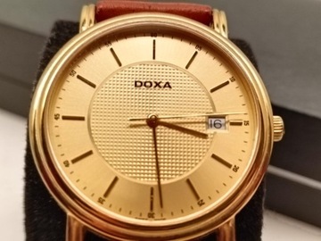 Zegarek Doxa Classic Sapphire 221.30.301.02