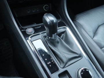 Seat Ateca SUV 1.6 TDI Ecomotive 115KM 2018 Seat Ateca 1.6 TDI, Automat, Skóra, Navi, Klima, zdjęcie 11