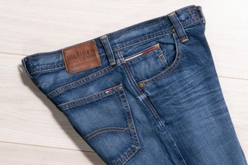 TOMMY HILFIGER DENIM WILSON SPODNIE JEANSY 30/36