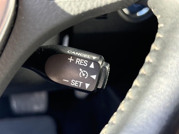 Toyota Auris II Touring Sports Facelifting 1.8 Hybrid 136KM 2017 Toyota Auris Hybrid 135 Selection II (2012-) Hybri, zdjęcie 19