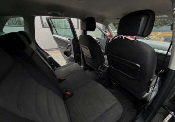 Volkswagen Tiguan II SUV 1.4 TSI 150KM 2018 Volkswagen Tiguan 1.4 TSI 150KM DSG bezwypadkowy kamera Tempomat ACC, zdjęcie 17