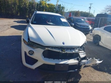 Maserati Levante 2021 Maserati Levante 2021 3.0l 3.0 Benzyna 345KM, zdjęcie 7