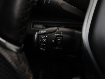 Peugeot 3008 II Crossover 2.0 BlueHDi 150KM 2017 Peugeot 3008 virtual cocpit full LED półskóra, zdjęcie 32