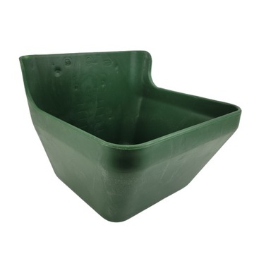 Кормушка-поилка для лошадей и коров Кормушка 16л ОК ПЛАСТ