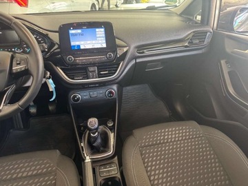Ford Fiesta VII Hatchback 3d Facelifting 1.0 EcoBoost 100KM 2017 Ford Fiesta 1.0 Ecoboost 101KM Titannium LED Bdb Stan SSU Benzyna, zdjęcie 7