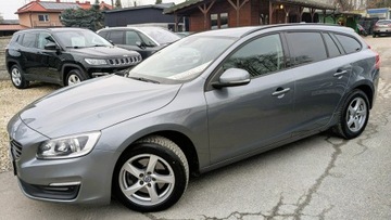 Volvo V60 I Kombi Facelifting 2.0 D2 DRIVE-E 120KM 2015 Volvo V60 2.0D 120PS OPŁACONY Bezwypadkowy Serwis, zdjęcie 3