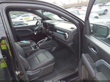 Chevrolet 2023 Chevrolet Colorado Short Box Z71 2023 2.7 Benzyna 310KM, zdjęcie 9