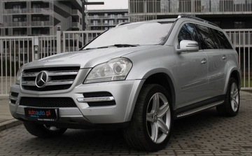 Mercedes Klasa GL X164 Off-roader Facelifting 500 388KM 2011