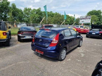 Hyundai i30 I CW 1.6 CRDi 115KM 2008 Hyundai i30 1.6 CRDI 115 KM, Klimatyzacja, USB,, zdjęcie 2