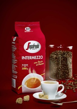 Кофе Segafredo Intermezzo в зернах 1кг.