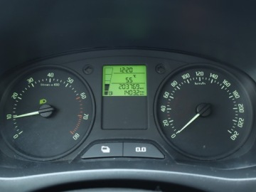 Skoda Fabia II Hatchback Facelifting 1.2 HTP 70KM 2011 Skoda Fabia 1.2 12V, GAZ, Klima, zdjęcie 10