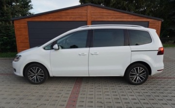 Volkswagen Sharan II Van Facelifting 2.0 TDI SCR 150KM 2017 Volkswagen Sharan Bezwypadkowy Serwisowany 1-Wlasciciel Navi Kamera Pdc Ra, zdjęcie 22