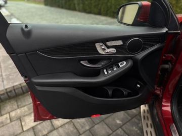 Mercedes GLC C253 Coupe 2.0 300 245KM 2019 Mercedes-Benz GLC 2.0 Benzyna 4matic Bogate wyposazenie 2.0 Benzyna 244KM, zdjęcie 14