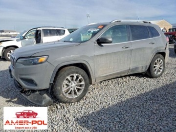 Jeep Cherokee V 2021 Jeep Cherokee 2021 JEEP CHEROKEE LATITUDE LUX 3.2 Benzyna 271KM