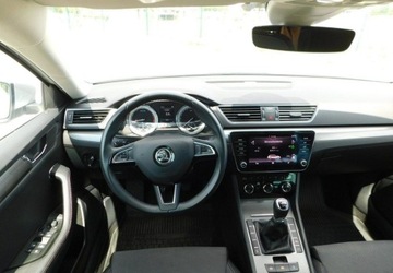 Skoda Superb III Kombi Facelifting 1.5 TSI 150KM 2019 Skoda Superb z Gwarancja Salon Polska Model 2020r 1.5 Benzyna 150KM, zdjęcie 7