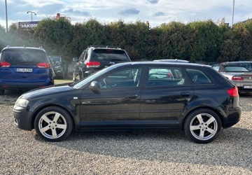 Audi A3 8P Hatchback 3d 2.0 TDI PD 140KM 2006 Audi A3 Sportback 2006 r. 2.0 Diesel 140KM, zdjęcie 2