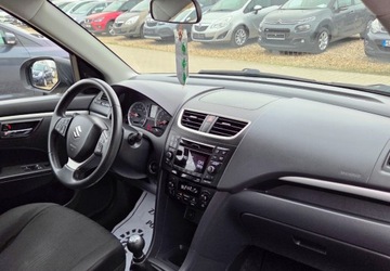 Suzuki Swift V Hatchback 5d 1.2 VVT 94KM 2012 Suzuki Swift 1,2 Ben 94 km 1.2 Benzyna 94KM, zdjęcie 7