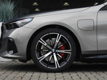 BMW Seria 5 G90-91 2026 BMW Seria 5 530e xDrive Sport Sedan 2.0 (299KM) 2026, zdjęcie 13