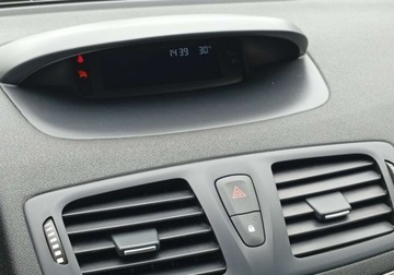 Renault Megane III Grandtour Facelifting 2013 1.6 16V 110KM 2014 Renault Megane Kupiony w Polsce - bezwypadkowy - benzyna - 1,6 - 110 KM 1.6, zdjęcie 29