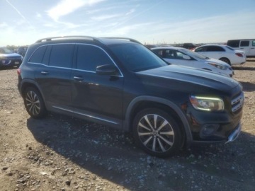 Mercedes GLB 2021 Mercedes-Benz GLB 250 2021 2.0 Benzyna 221KM, zdjęcie 4