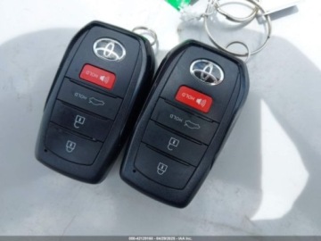 Toyota 2023 Toyota Crown 2023 r., 2,5 L 2.5 Hybryda 236KM, zdjęcie 12