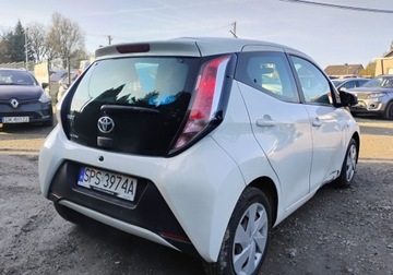 Toyota Aygo II Hatchback 5d 1.0 VVT-i 69KM 2017 Toyota Aygo 122017r,SALON POLSKA1.0 Benzyna. Uszkodzony przod i lewy bok., zdjęcie 3