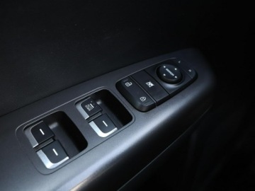 Kia Sportage IV SUV Facelifting 1.6 GDI 132KM 2019 Kia Sportage kamera tempomat klima-auto, zdjęcie 34