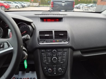 Opel Meriva II Mikrovan 1.4 Twinport ECOTEC 100KM 2011 Opel Meriva Sliczna 1.4 b z Niemiec przebieg 180 tys km jak nowa wersja Co, zdjęcie 24