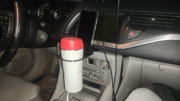 Citroen C5 x7 uchwyt na kubek i telefon