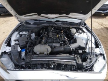 Ford Mustang VI 2022 Ford Mustang Ecoboost Fastback 2022 2.3 Benzyna 310KM, zdjęcie 8