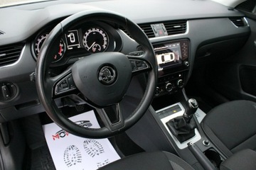 Skoda Octavia III Liftback Facelifting 1.6 TDI 115KM 2017 Skoda Octavia AMBITION 1.6 TDI 115KM Salon Polska GWARANCJASelectCar FV23%, zdjęcie 11