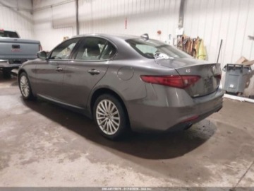 Alfa Romeo Giulia II Sedan Facelifting 2.0 Turbo 280KM 2023 Alfa Romeo Giulia Sprint 2023 2.0 Benzyna 280KM, zdjęcie 3